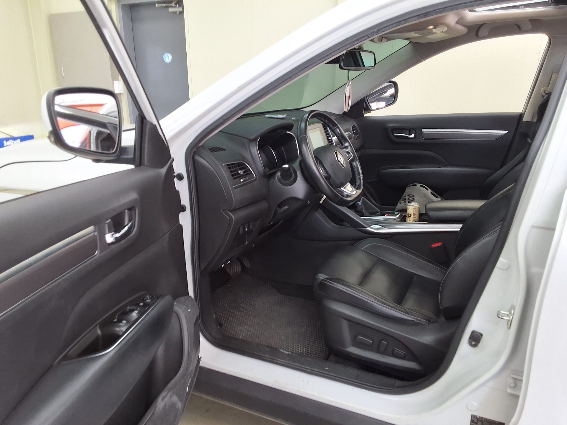 2018 - renault qm6