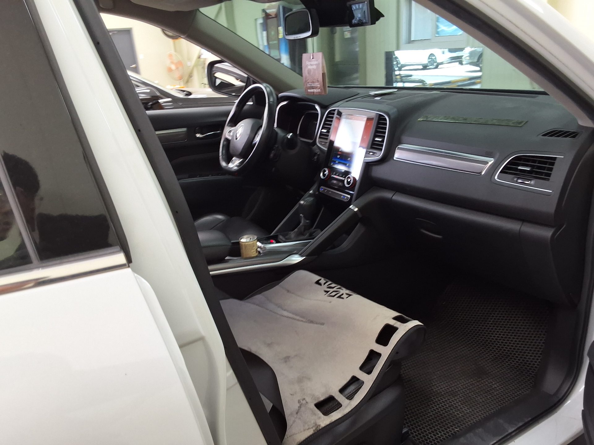 2018 - renault qm6
