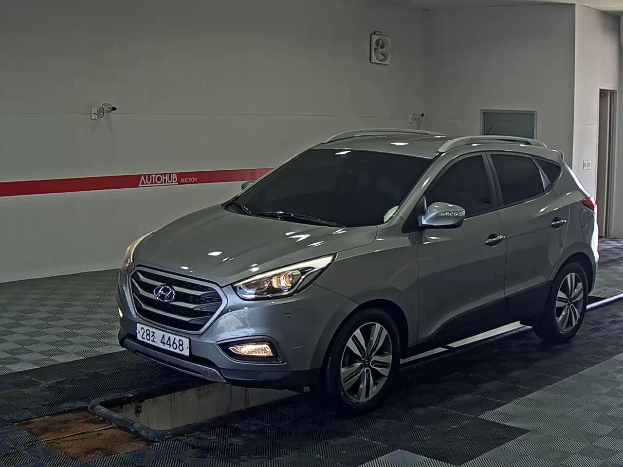 2014 - hyundai tucson