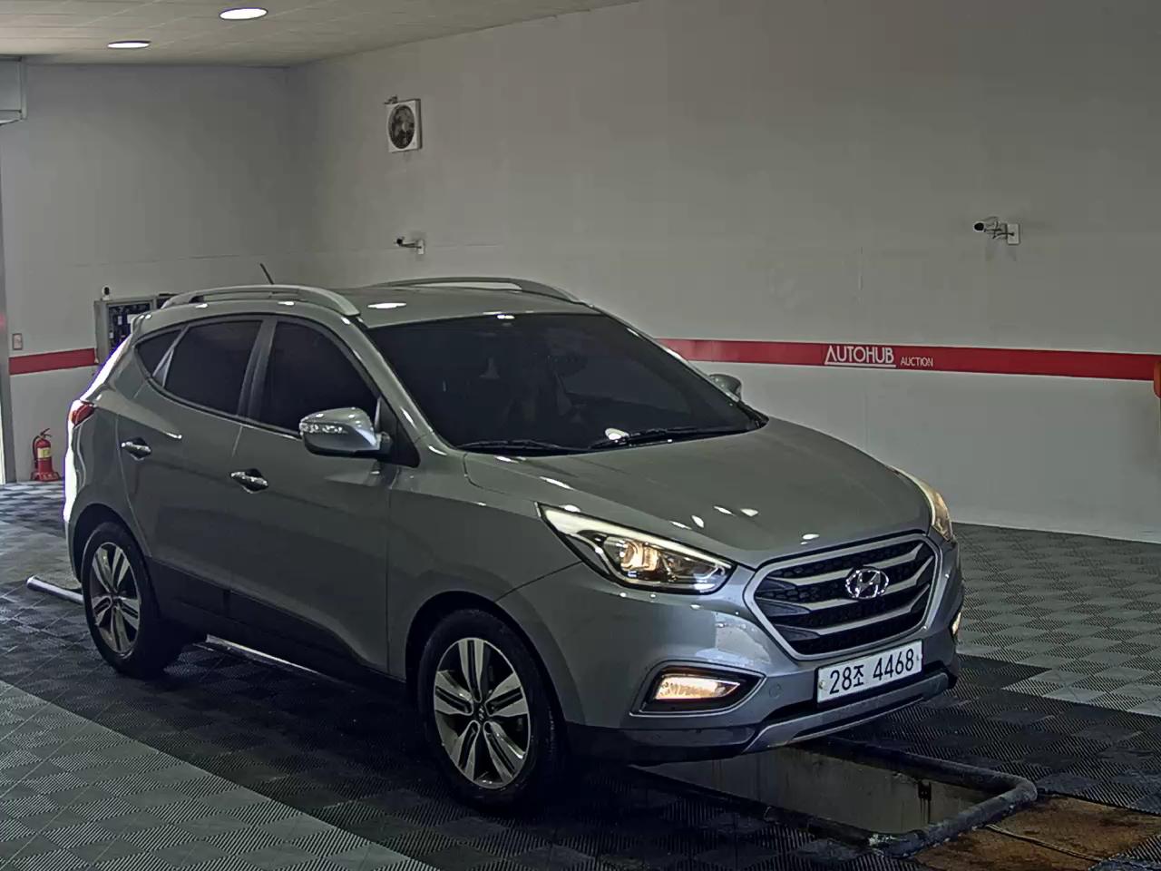 2014 - hyundai tucson