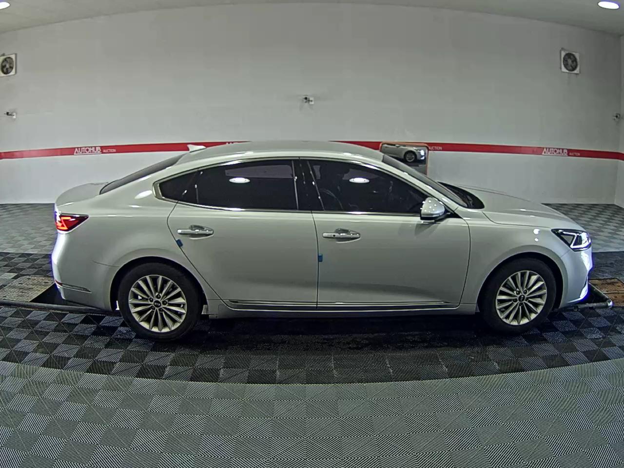 2016 - kia k7