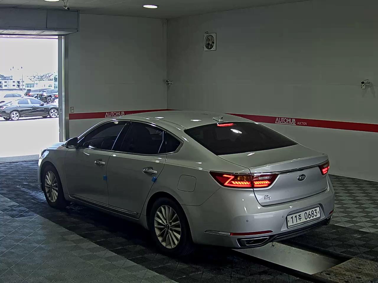 2016 - kia k7