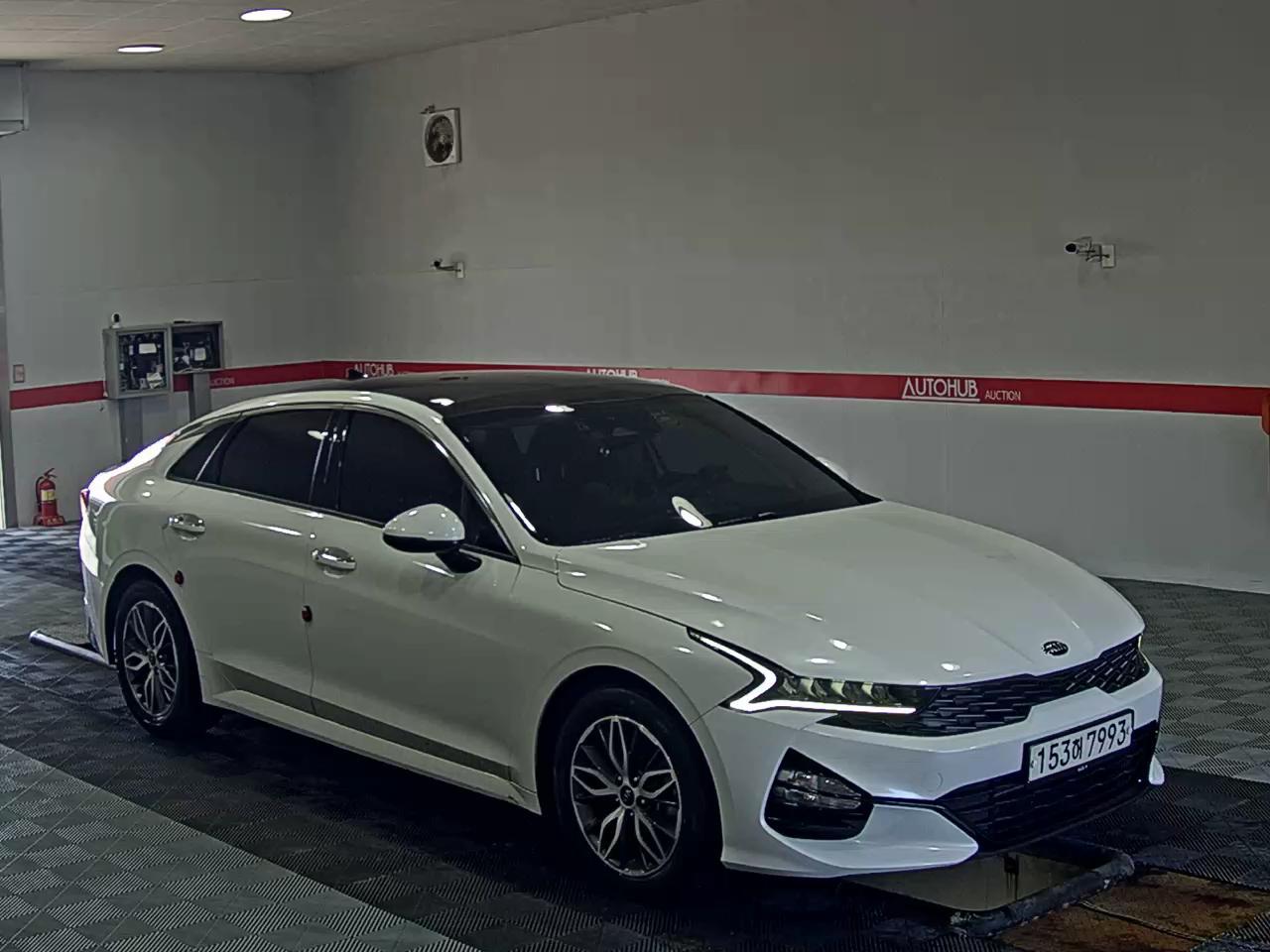 2021 - kia k5