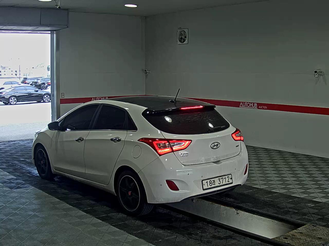 2014 - hyundai i30