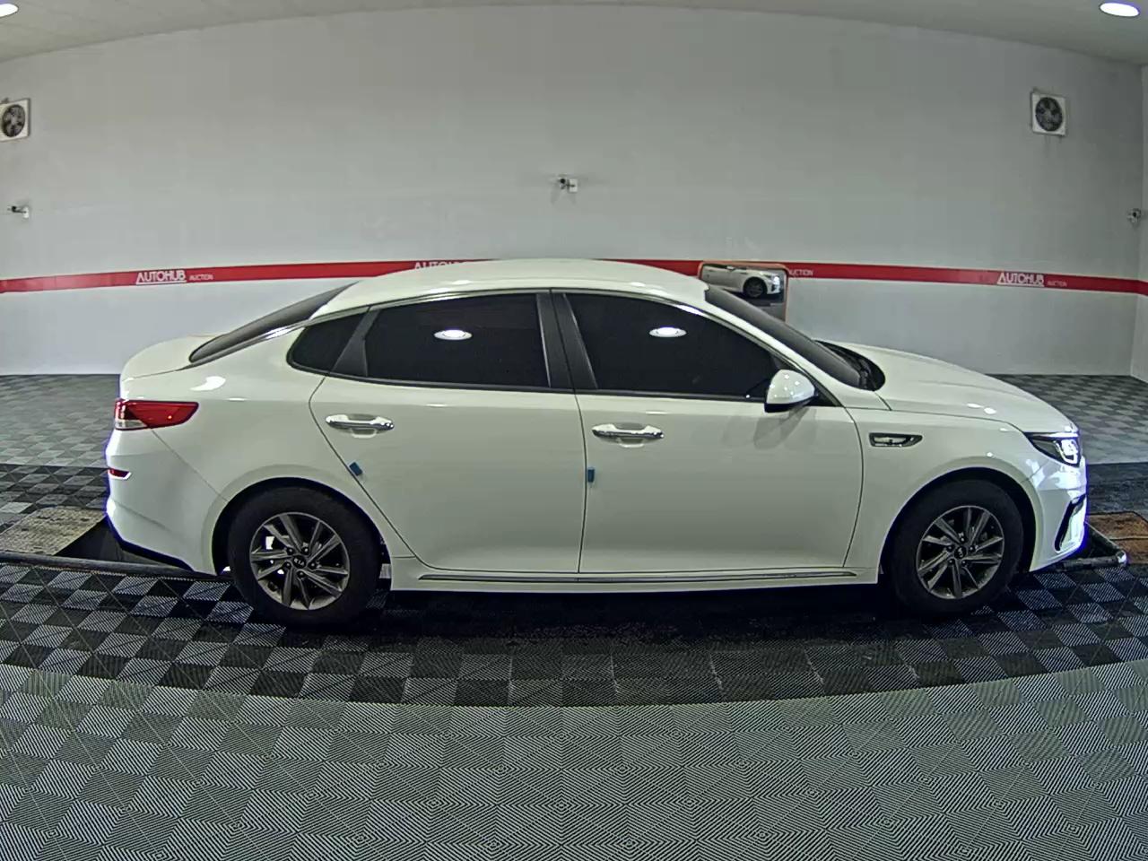 2020 - kia k5