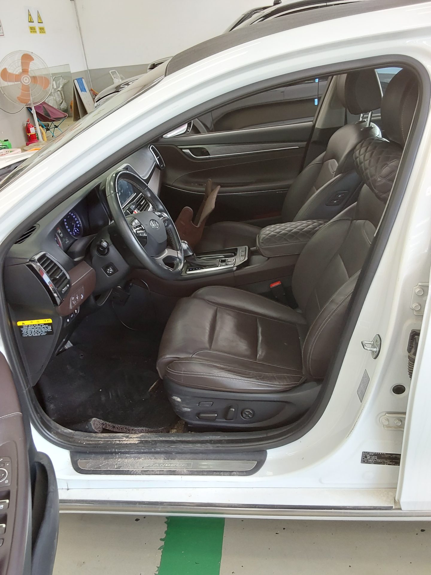 2019 - hyundai grandeur