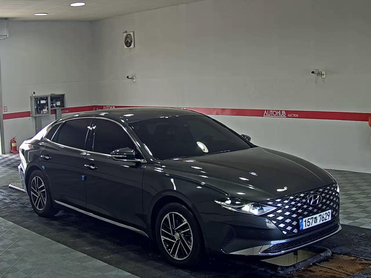 2022 - hyundai grandeur