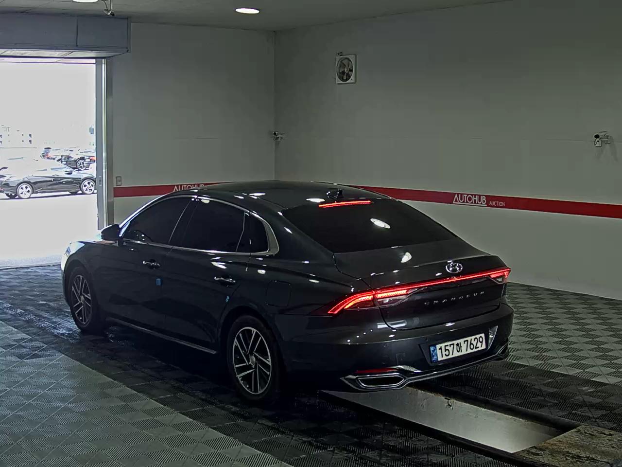 2022 - hyundai grandeur