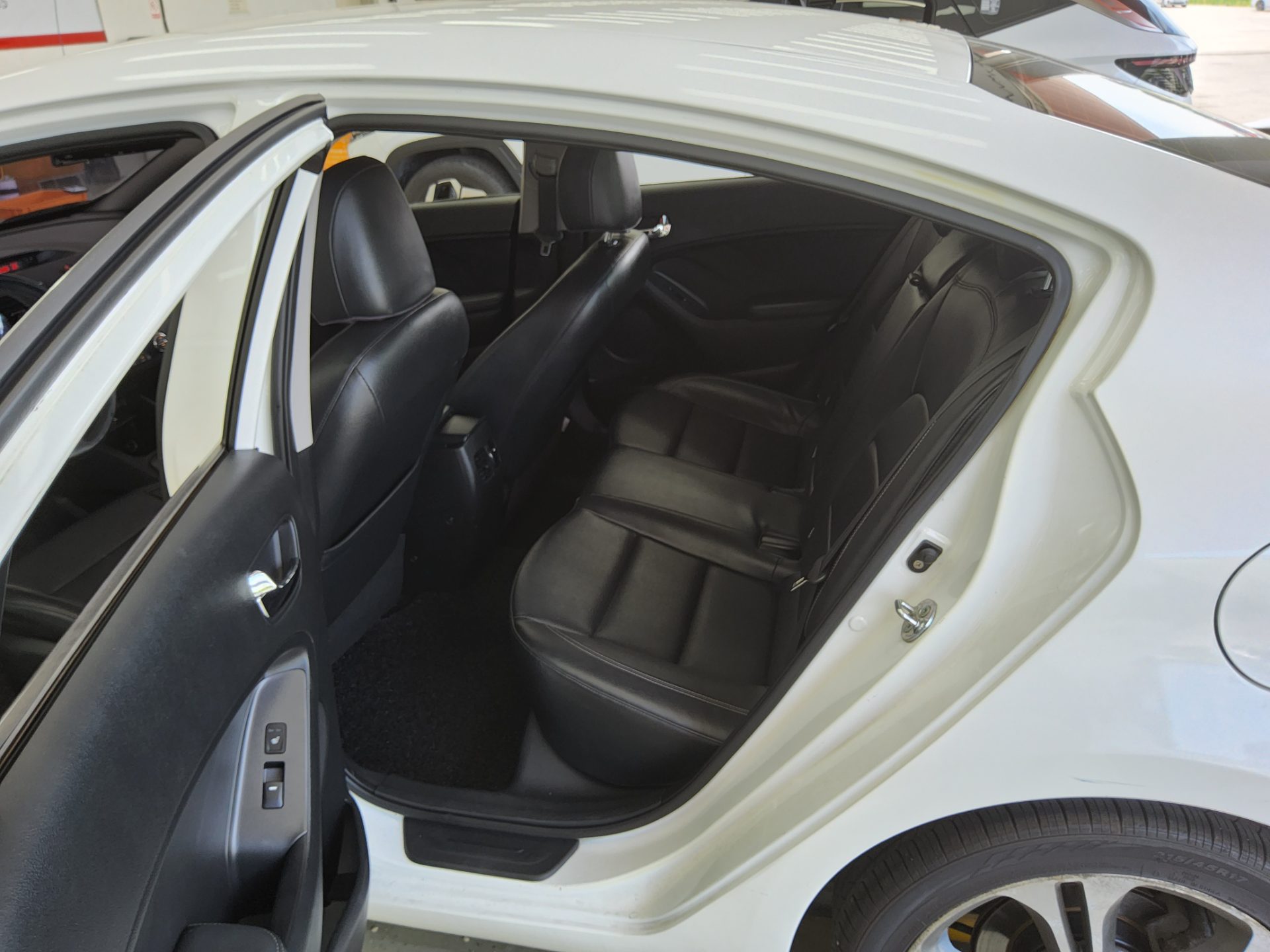 2013 - kia k3
