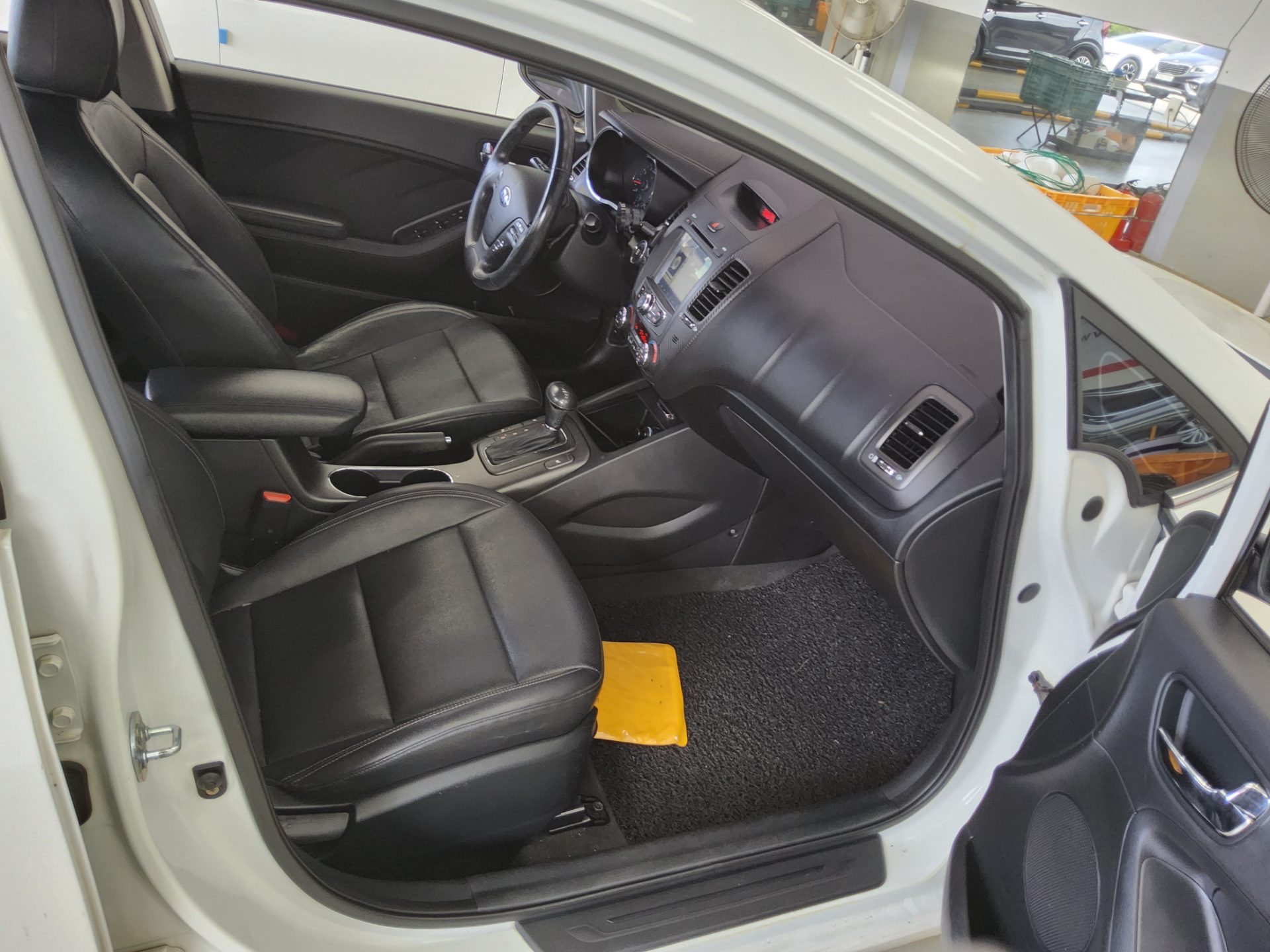 2013 - kia k3