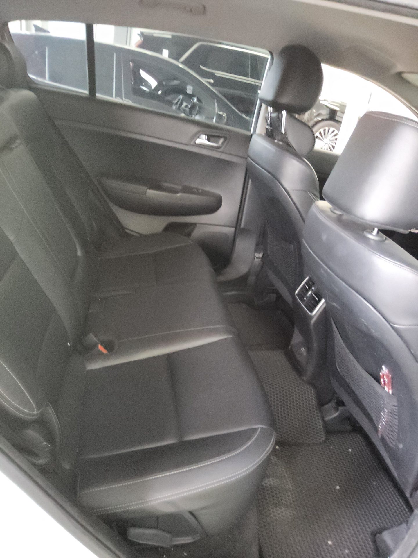 2016 - kia sportage