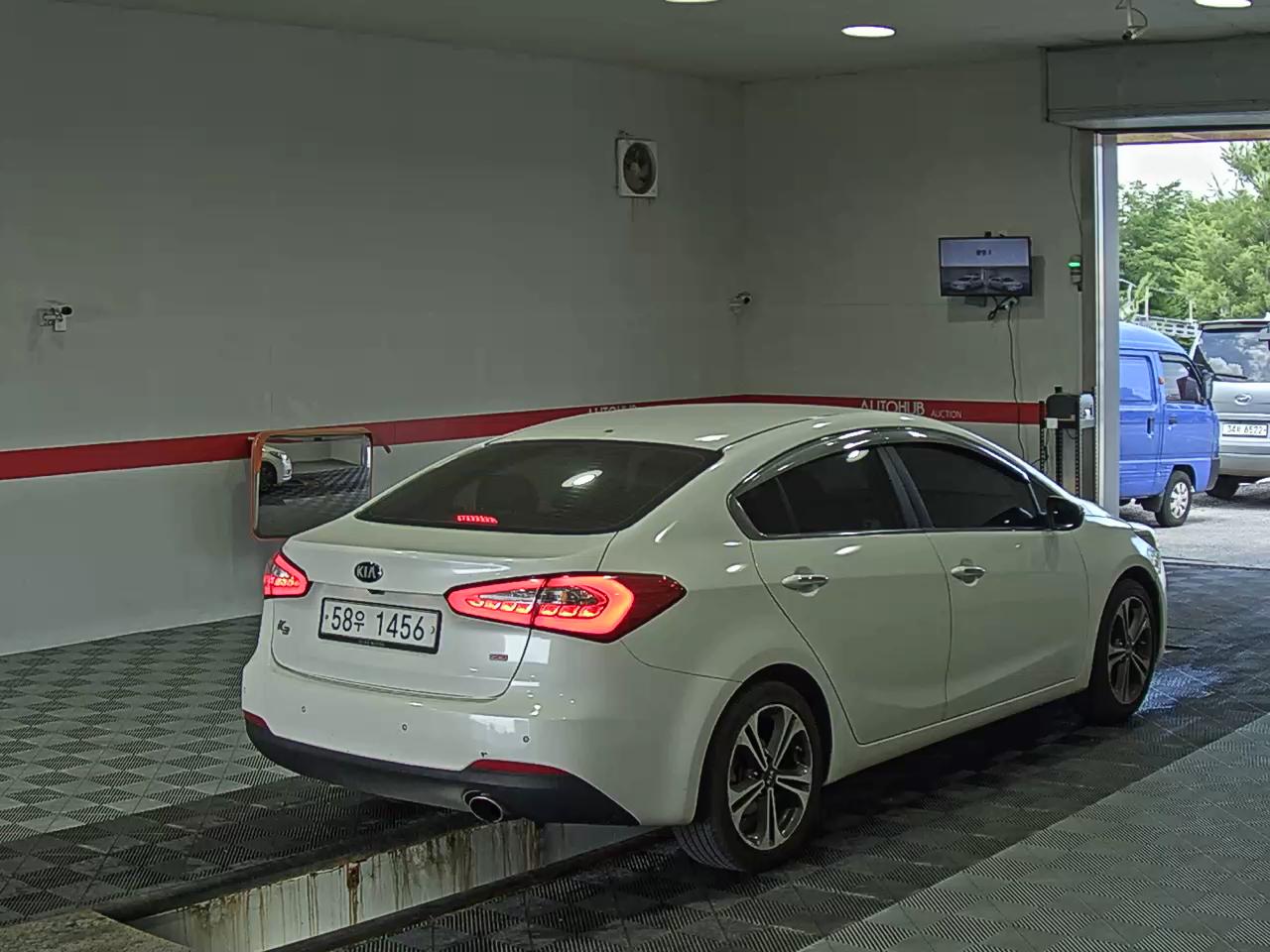 2013 - kia k3