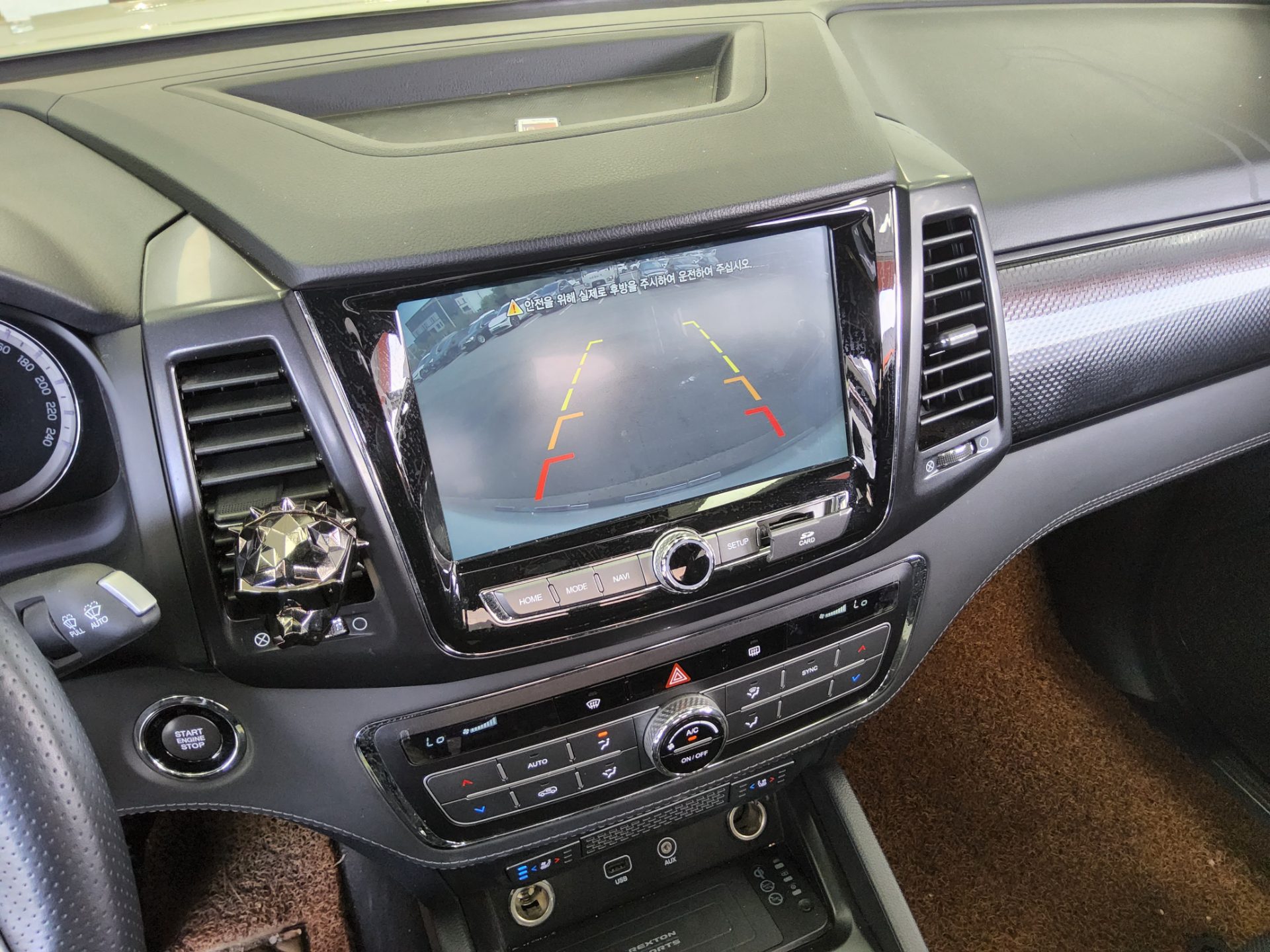 2021 - ssangyong rexton
