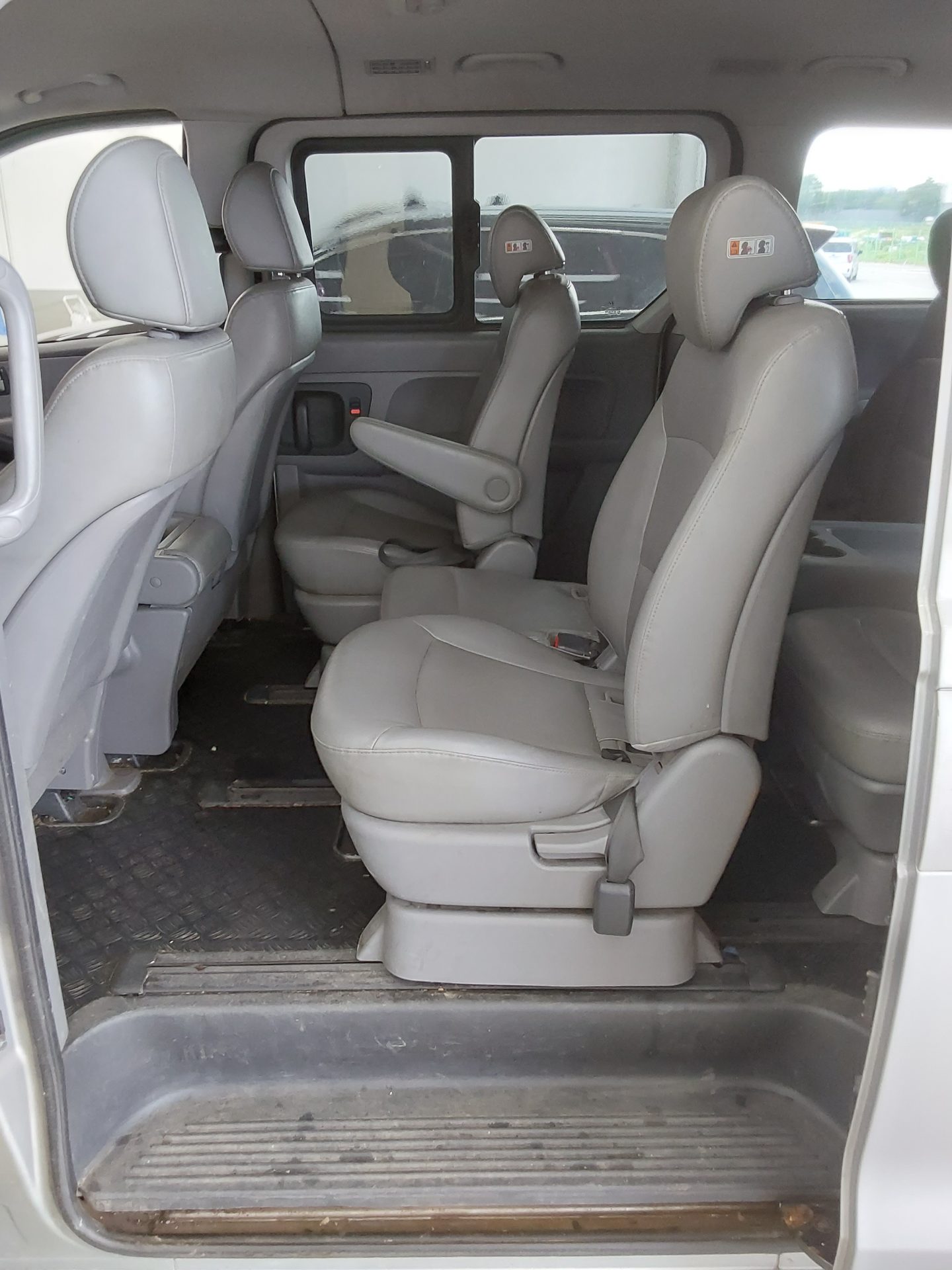 2015 - hyundai grand starex