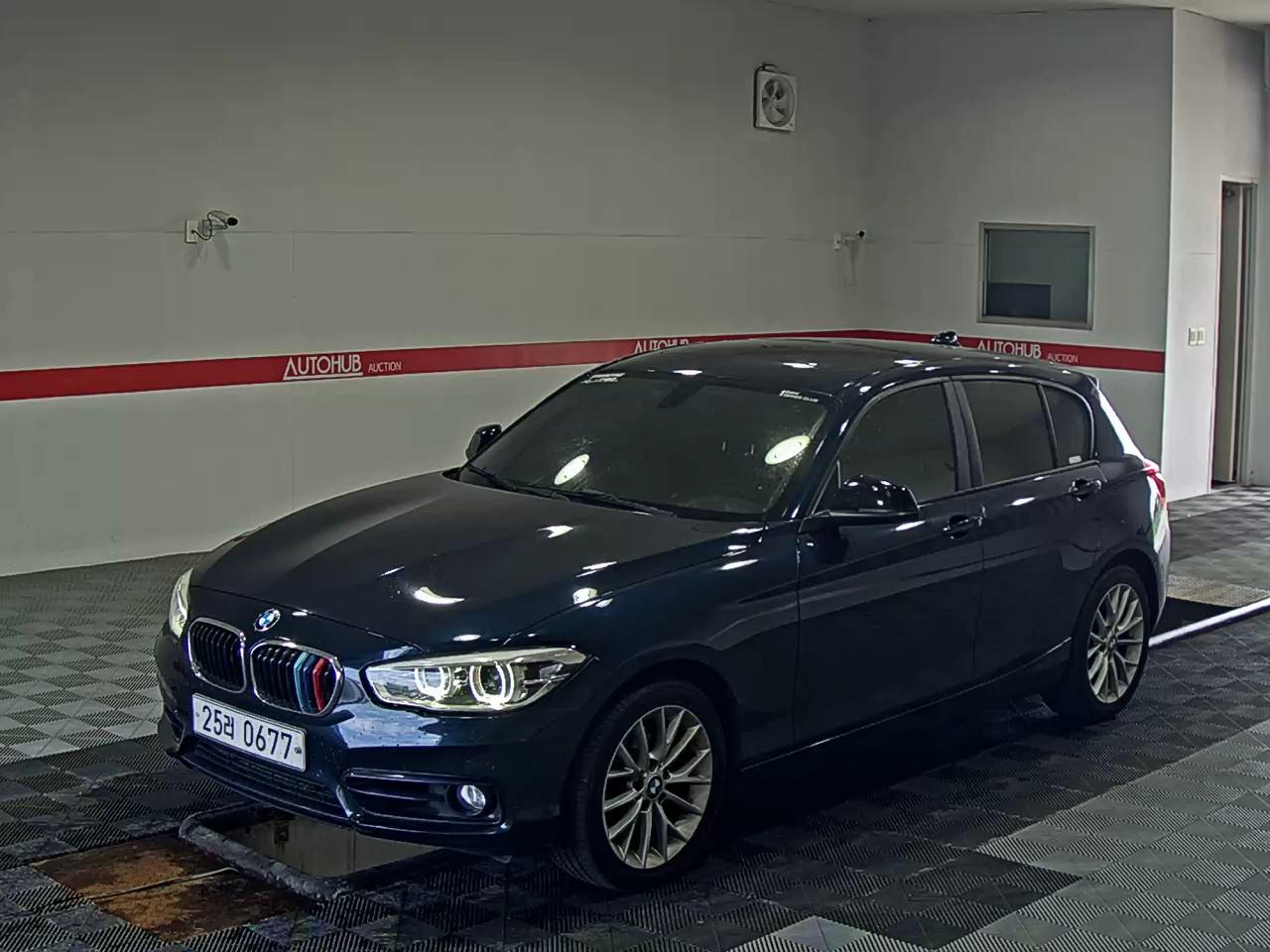 BMW 1 SERIES (2ND GEN) 5-DOOR 118d