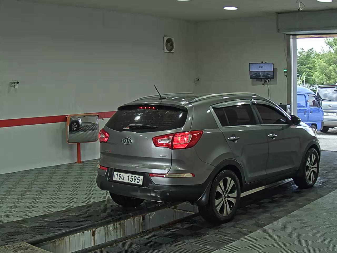2011 - kia sportage