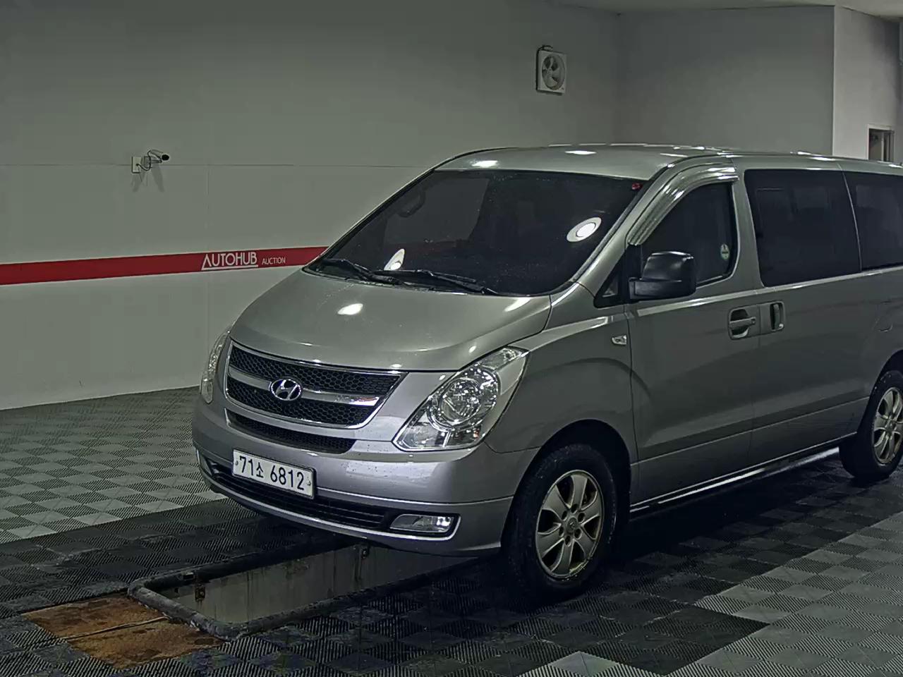 2015 - hyundai grand starex