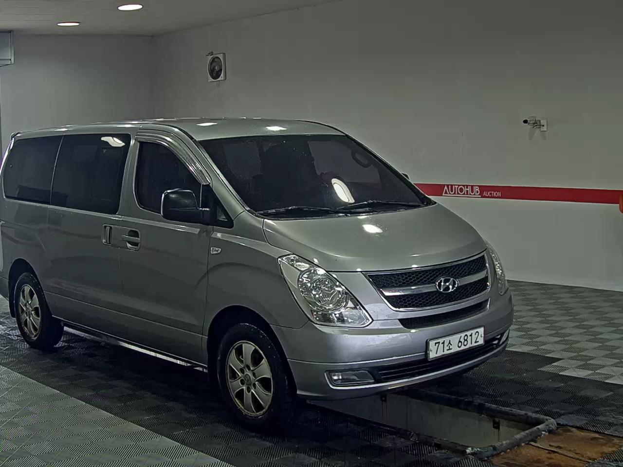 2015 - hyundai grand starex