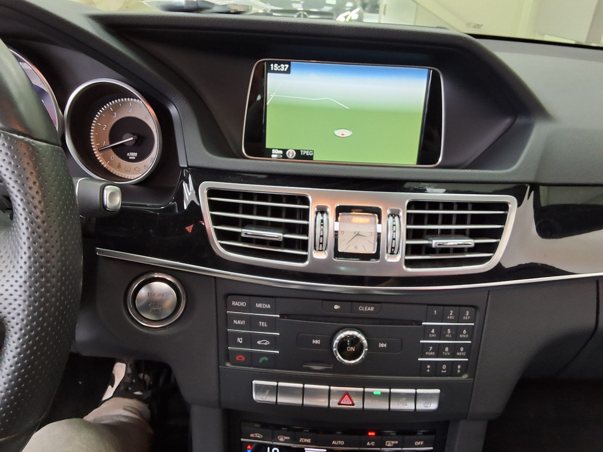 2016 - mercedes-benz e300