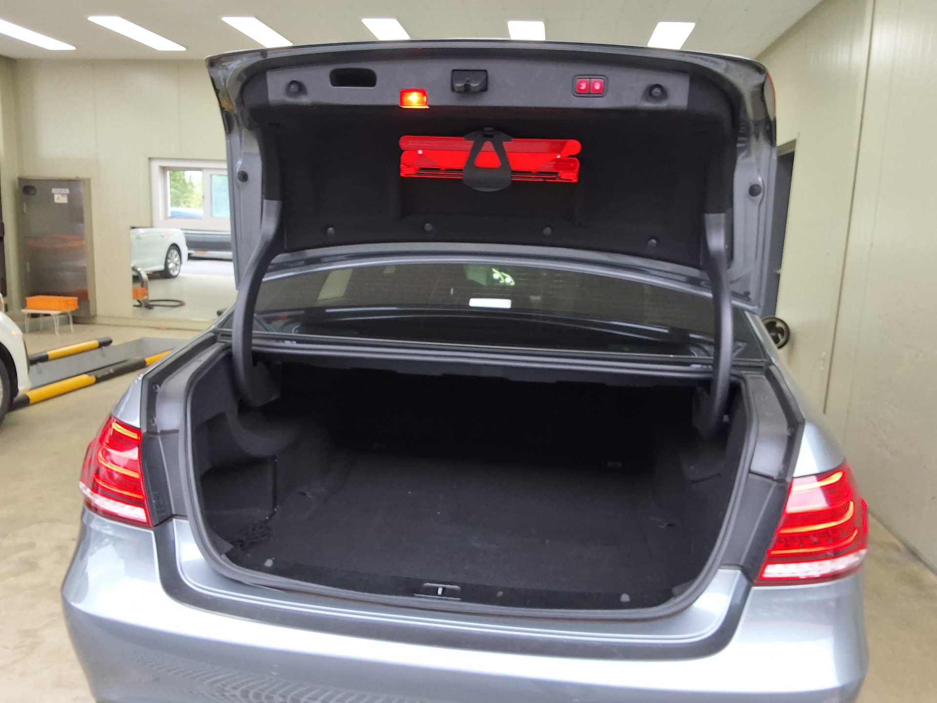 2016 - mercedes-benz e300