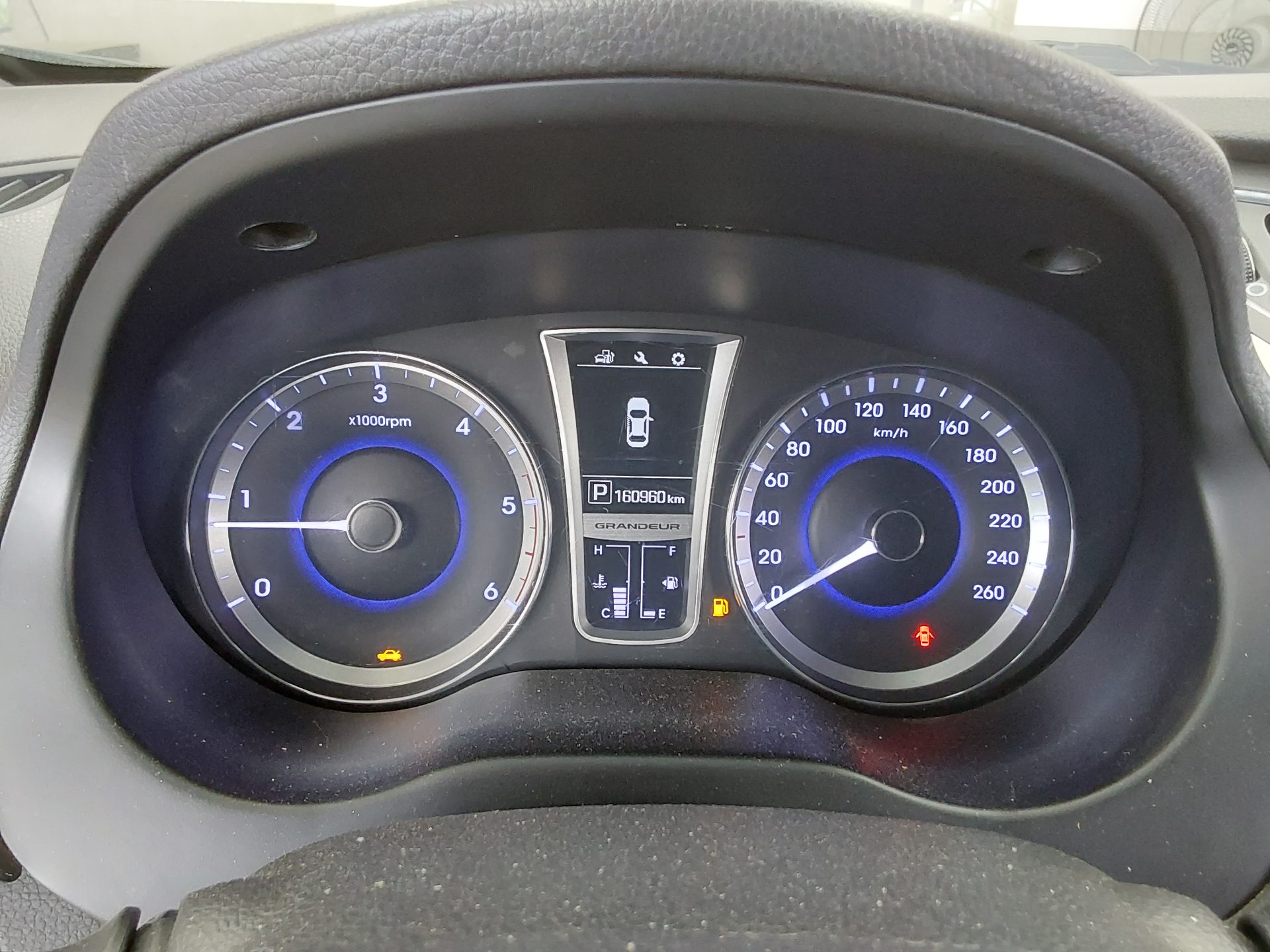 2015 - hyundai grandeur