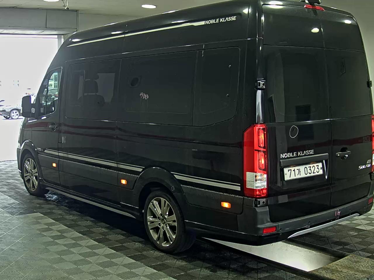 2020 - hyundai solati
