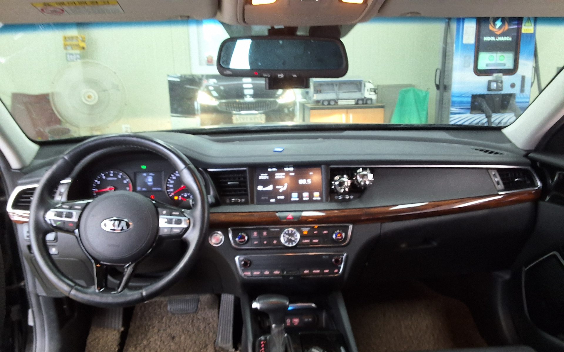 2016 - kia k7