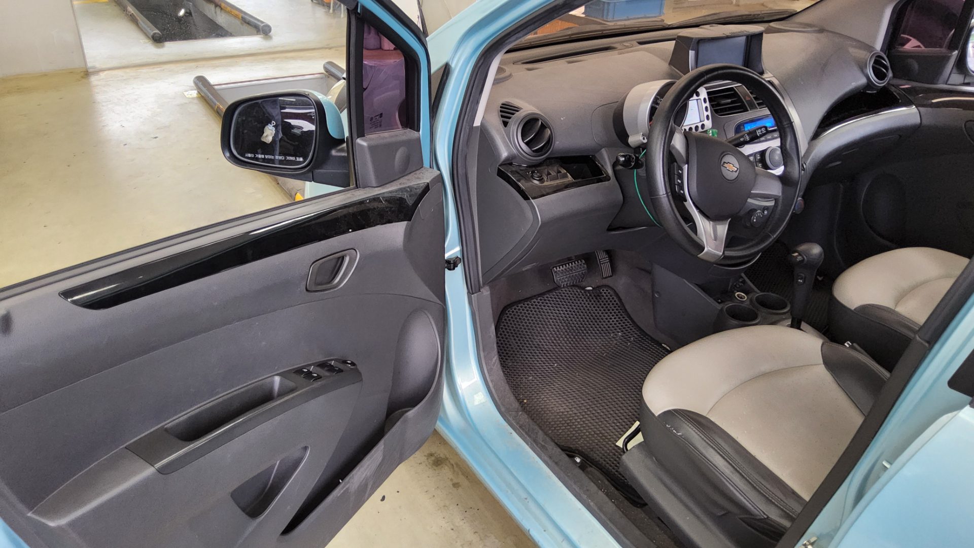 2012 - chevrolet spark