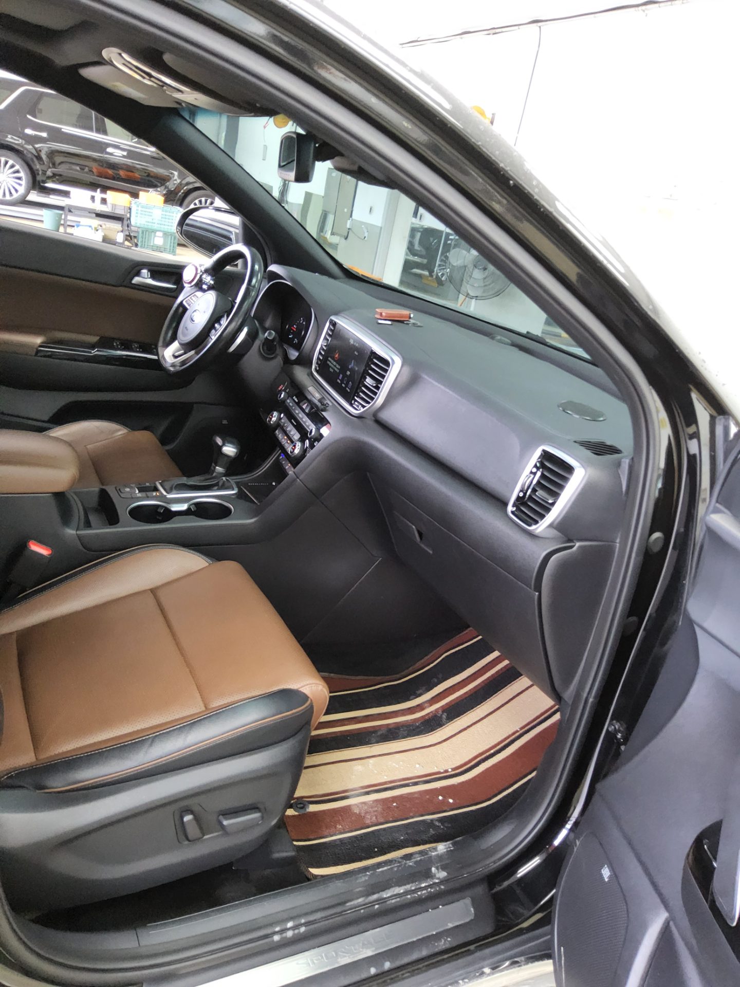 2020 - kia sportage