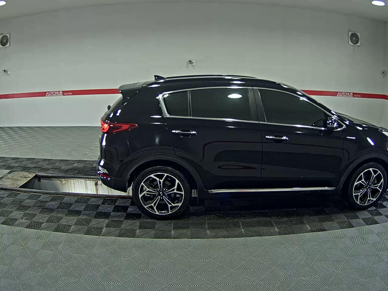 2020 - kia sportage