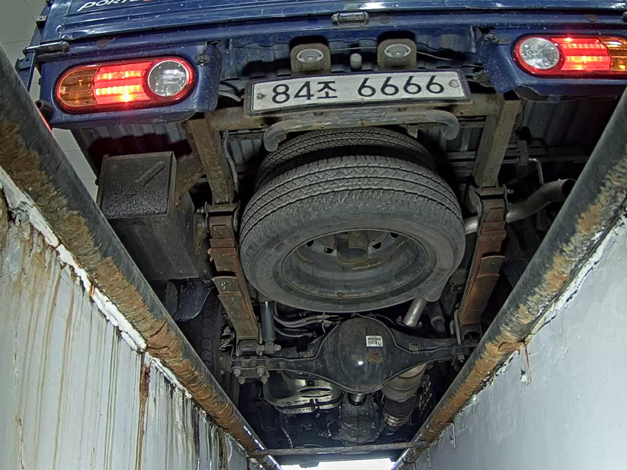 2016 - hyundai porter