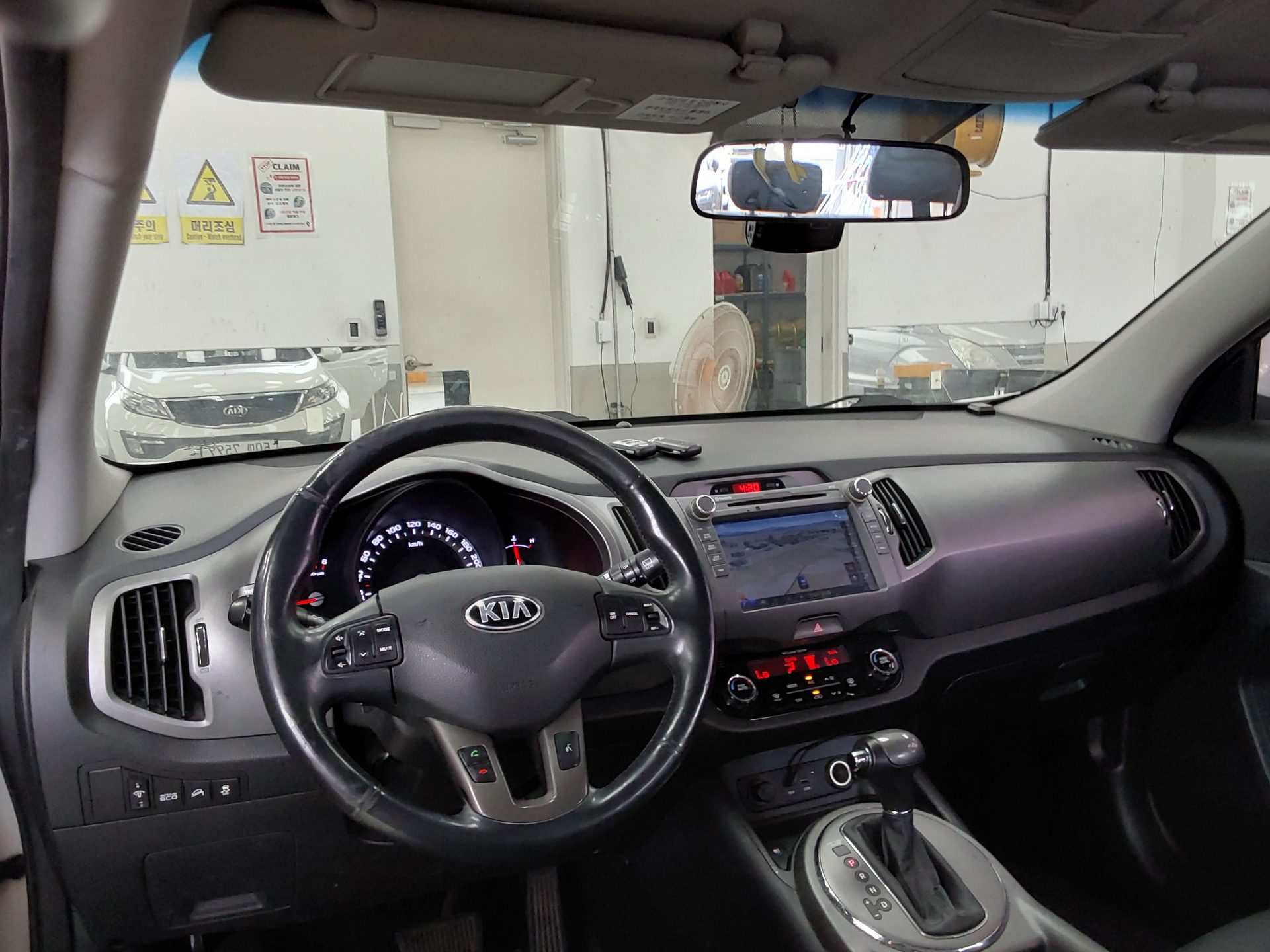 2014 - kia sportage
