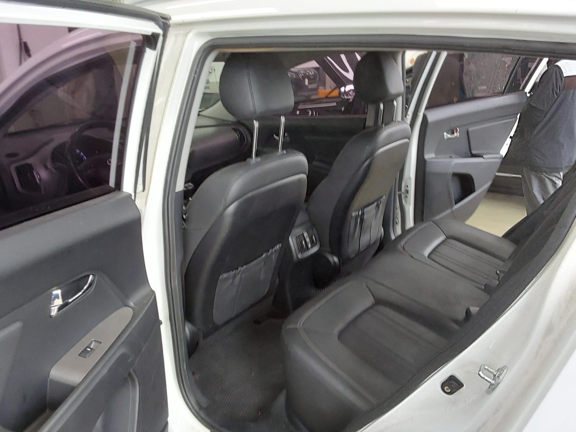 2014 - kia sportage
