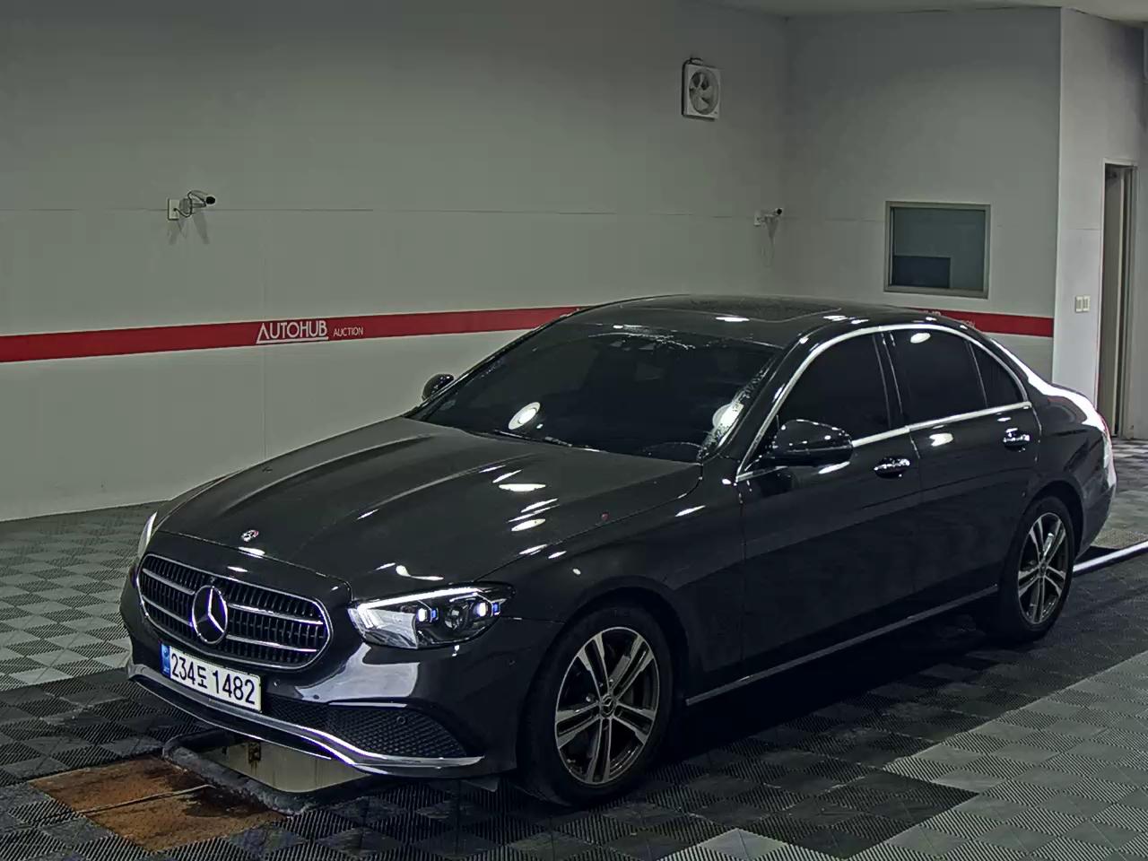 MERCEDES-BENZ CLASS (5TH GEN) E350 AVANTGARDE
