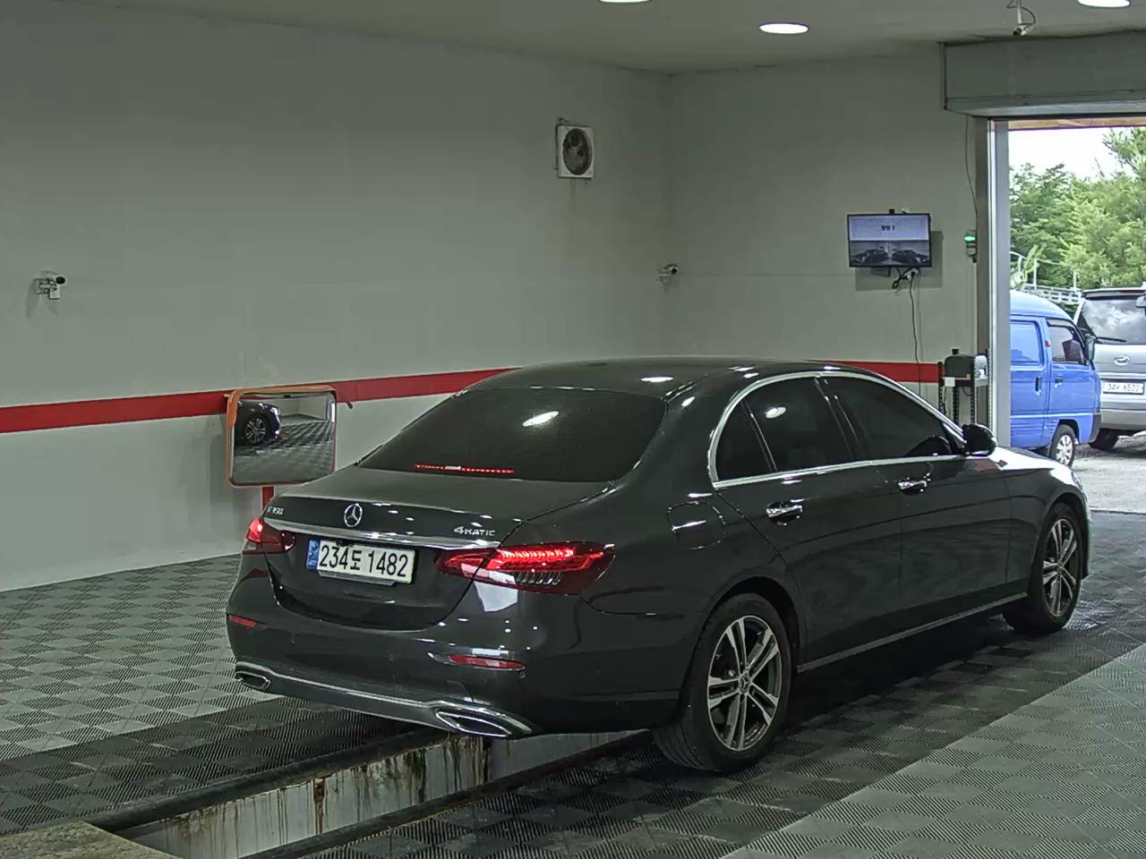 2021 - mercedes-benz e350