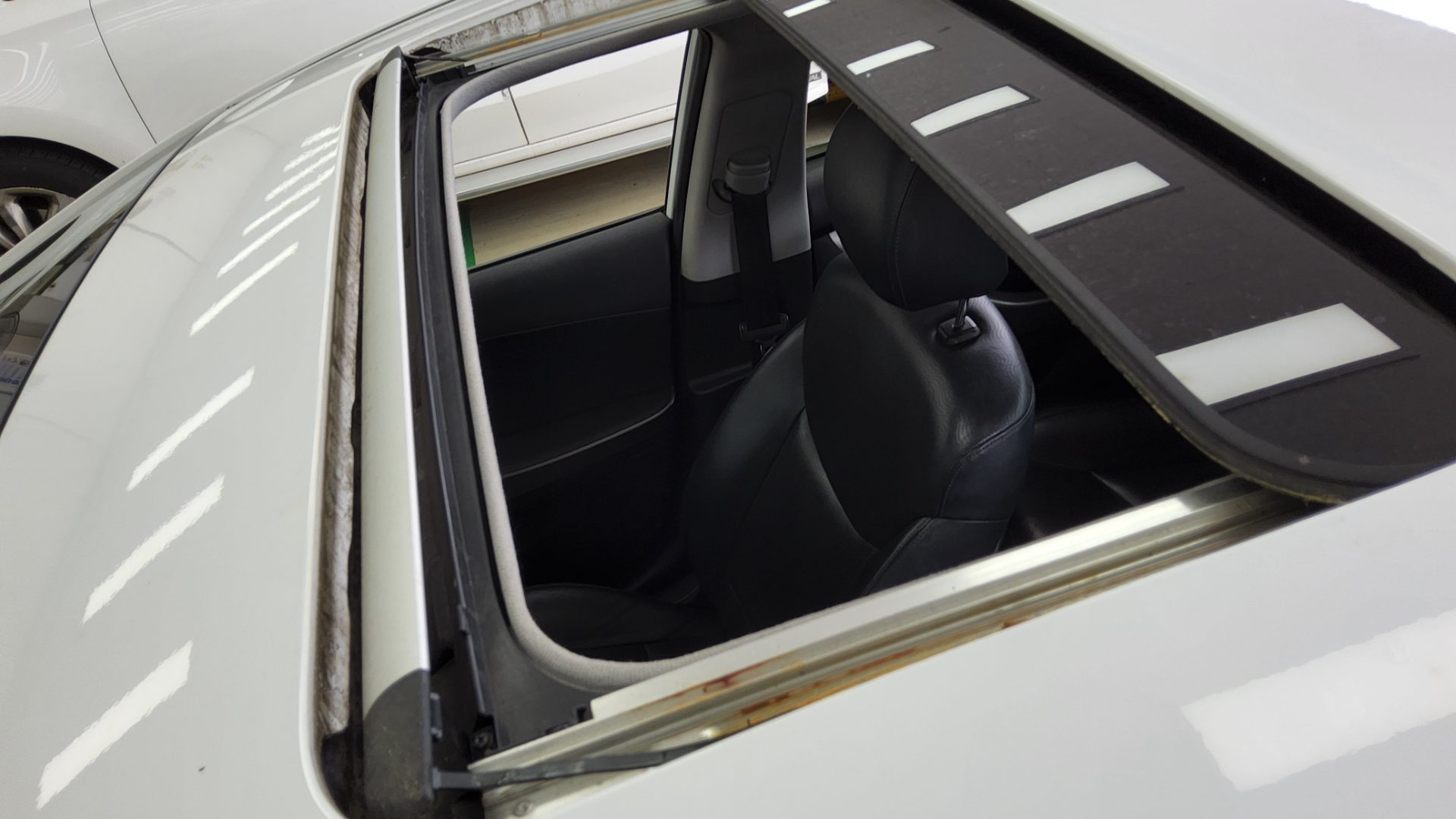 2011 - hyundai avante