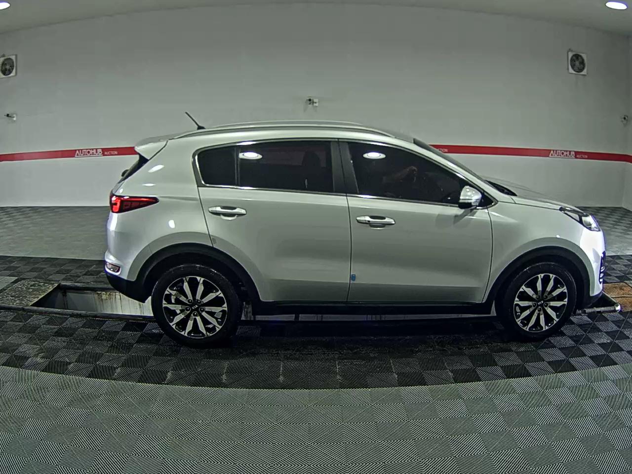 2016 - kia sportage