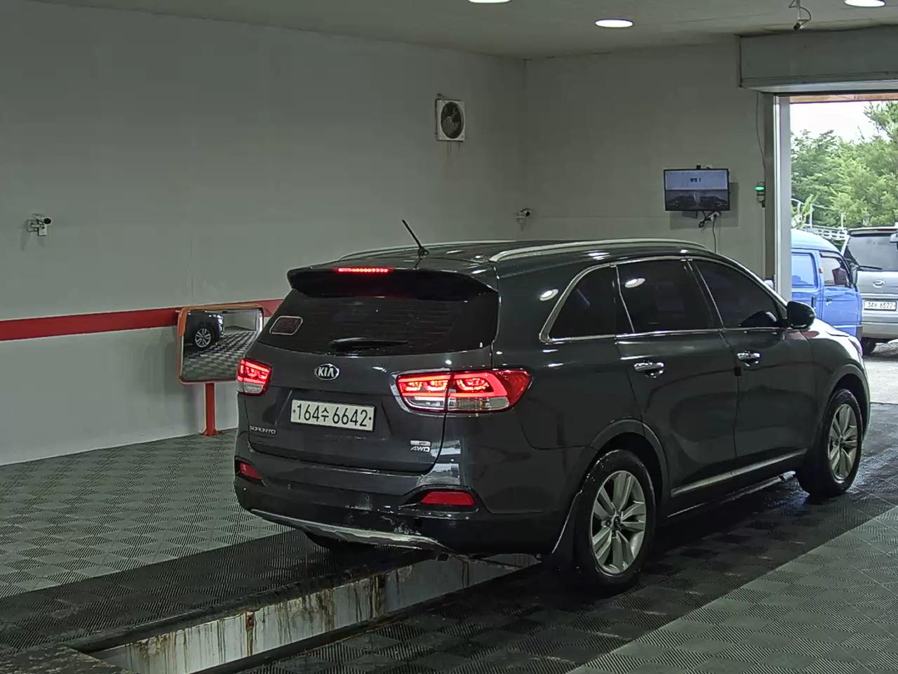 2017 - kia sorento