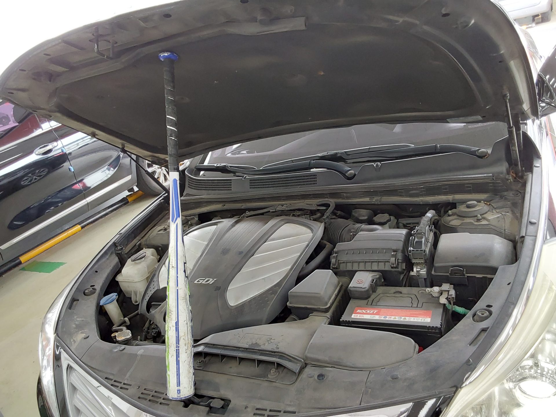2011 - hyundai grandeur