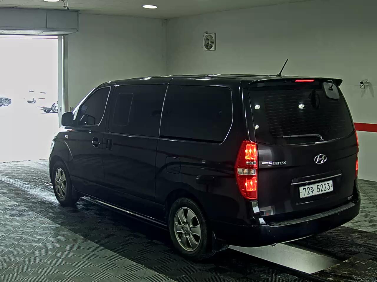 2020 - hyundai grand starex
