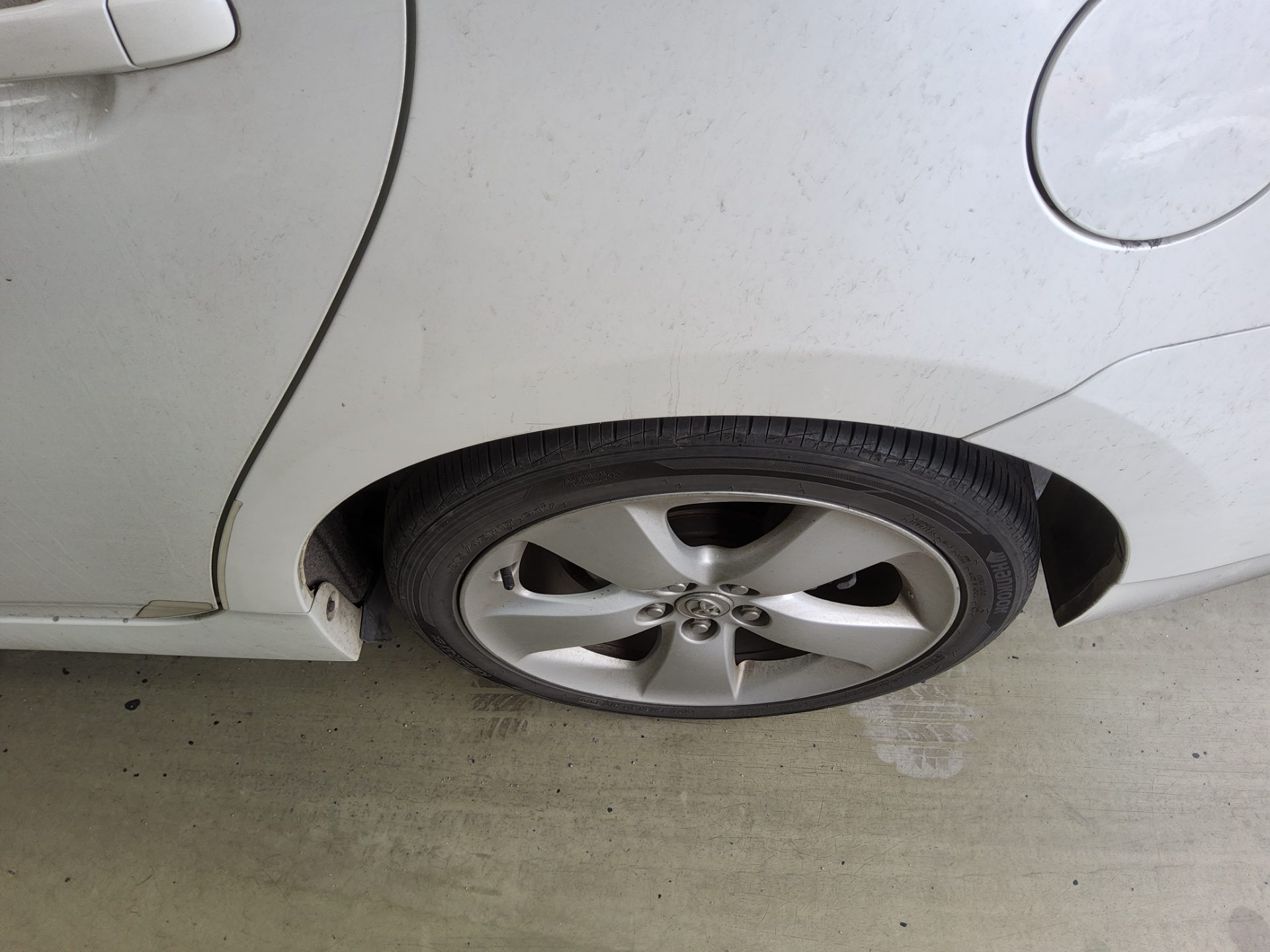 2011 - toyota prius