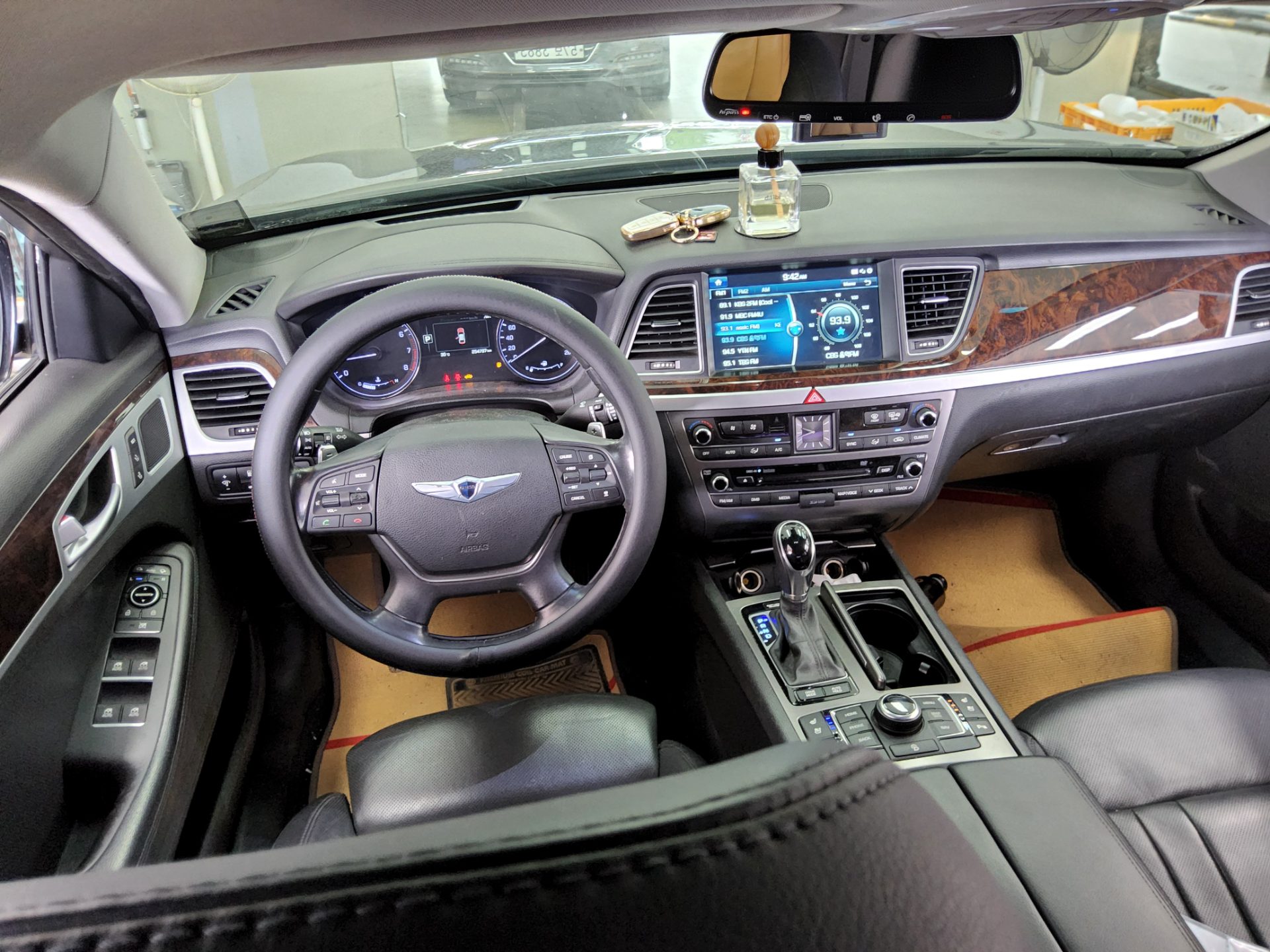 2015 - hyundai g330