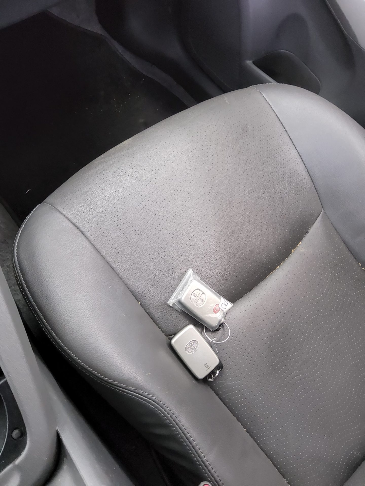 2011 - toyota prius
