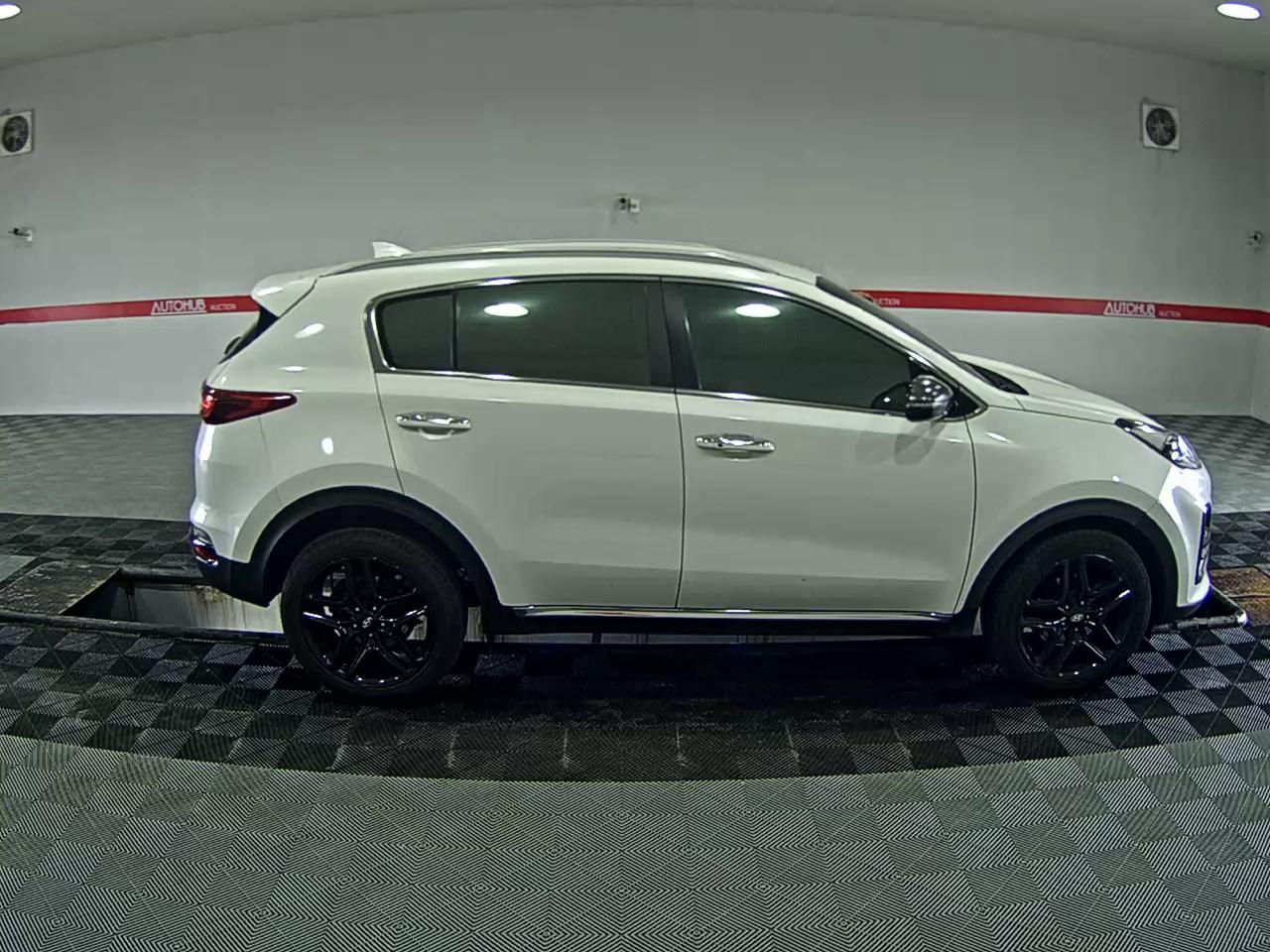 2020 - kia sportage