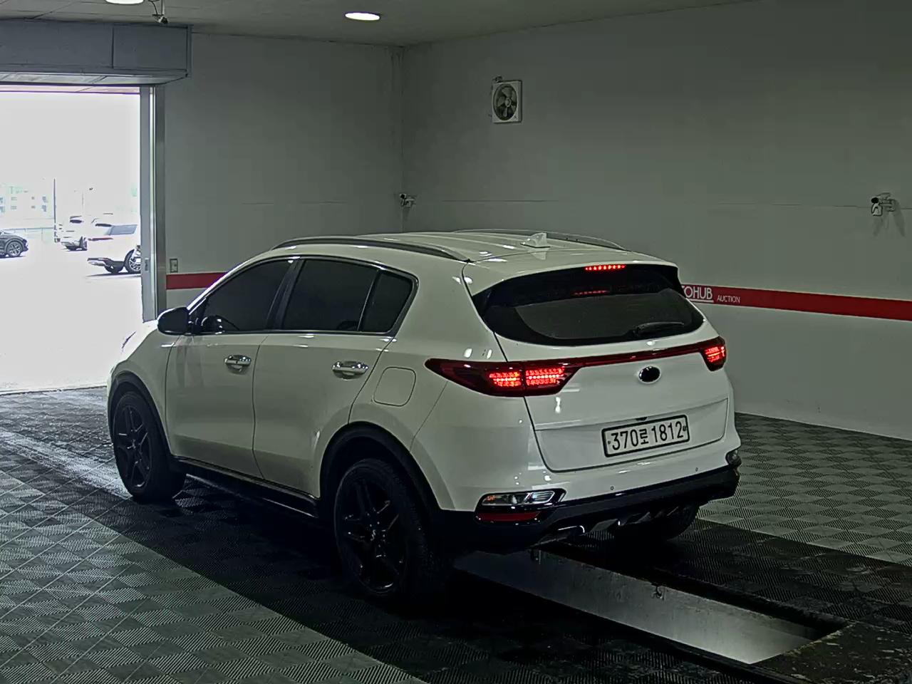 2020 - kia sportage