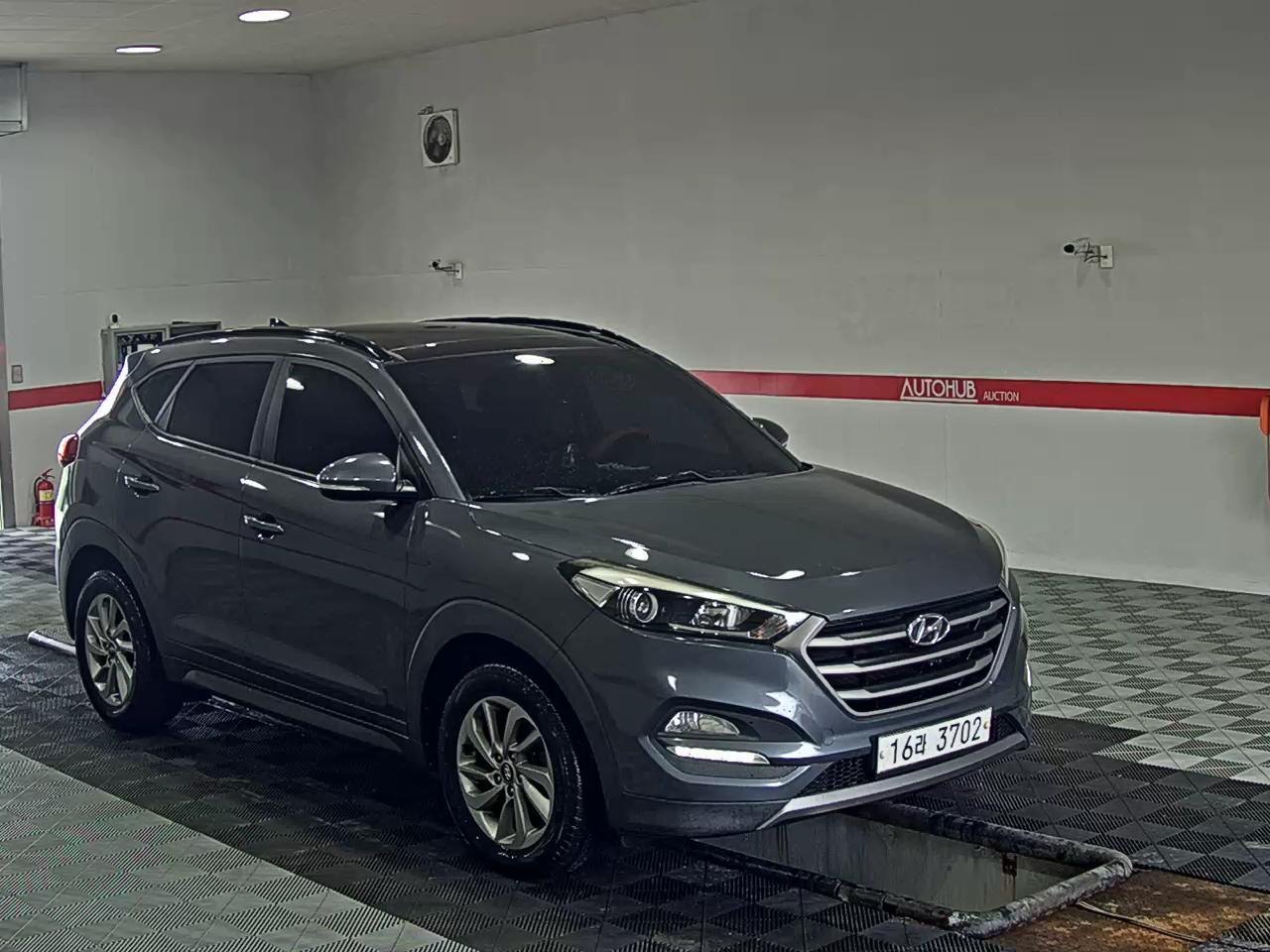 2016 - hyundai tucson