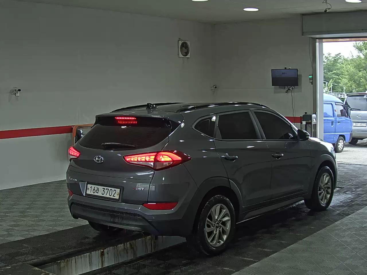 2016 - hyundai tucson