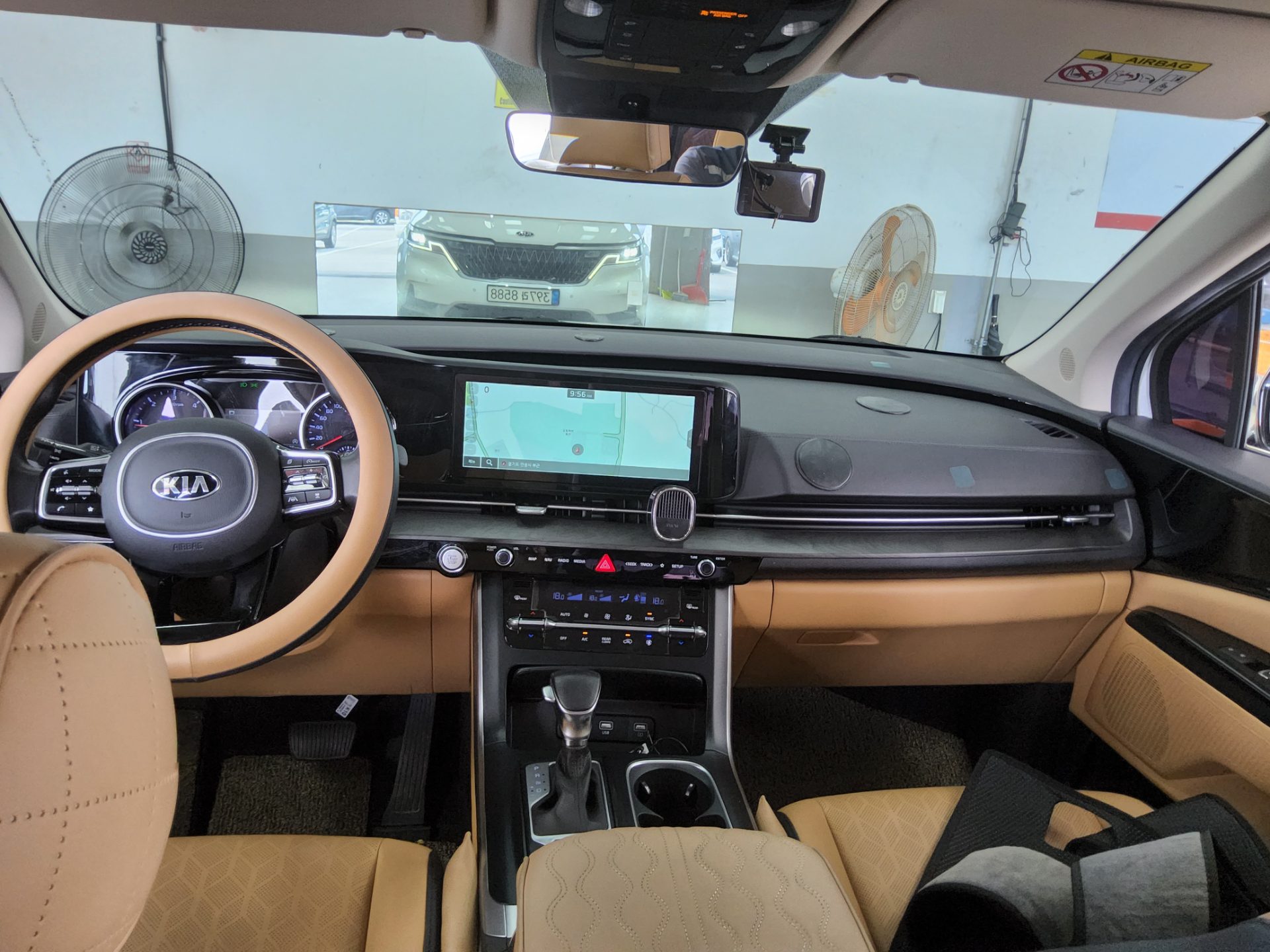 2021 - kia carnival