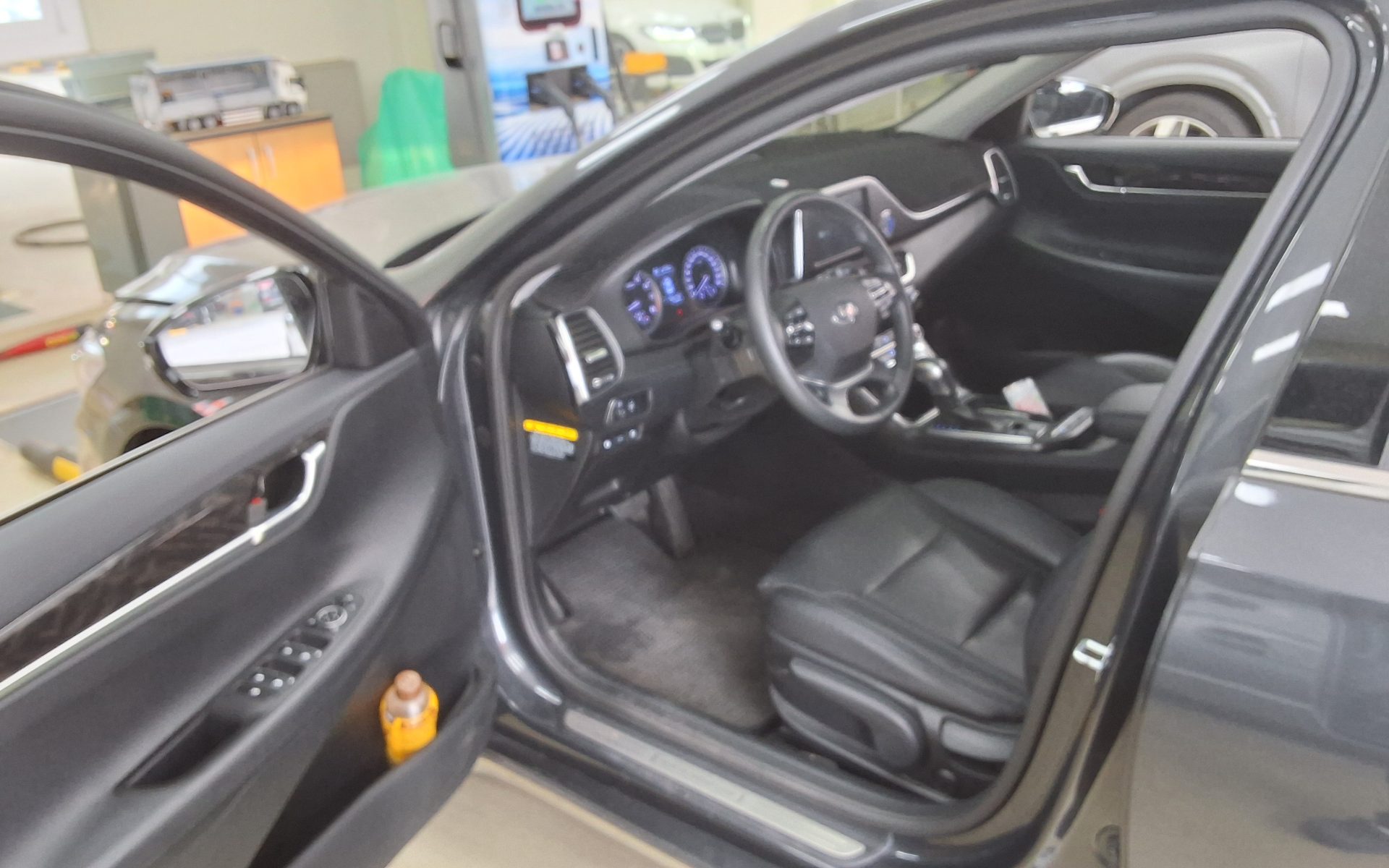 2019 - hyundai grandeur