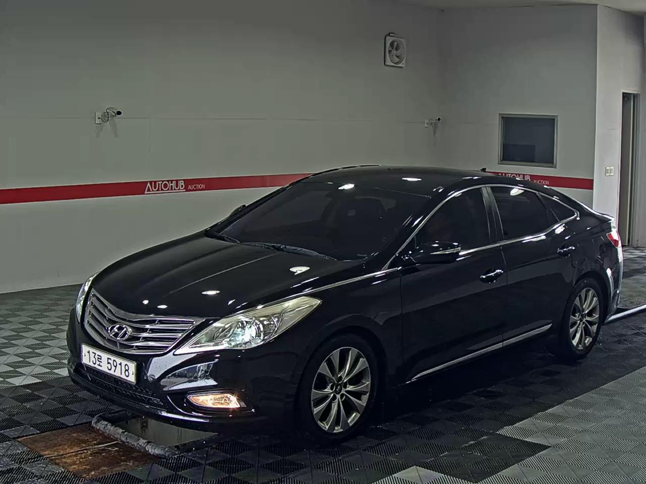 2011 - hyundai grandeur